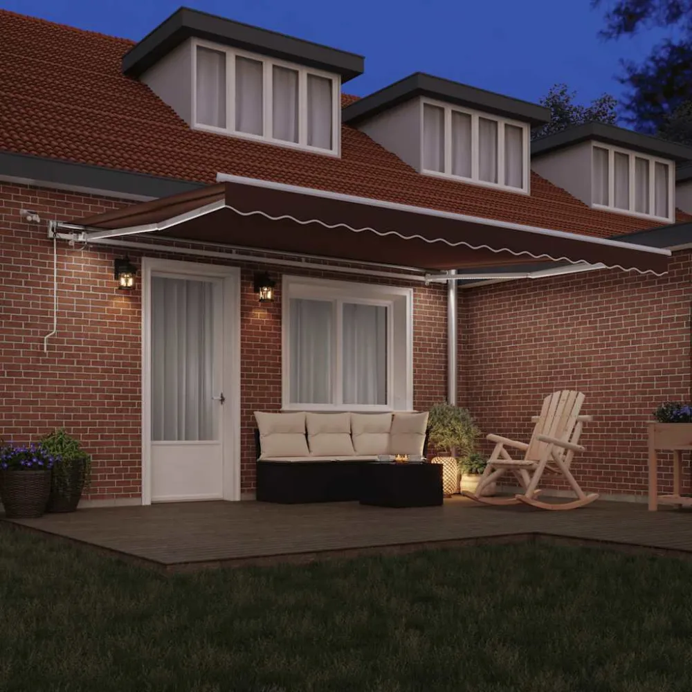 vidaXL barna automata kihúzható LED-es napellenző 450 x 300 cm