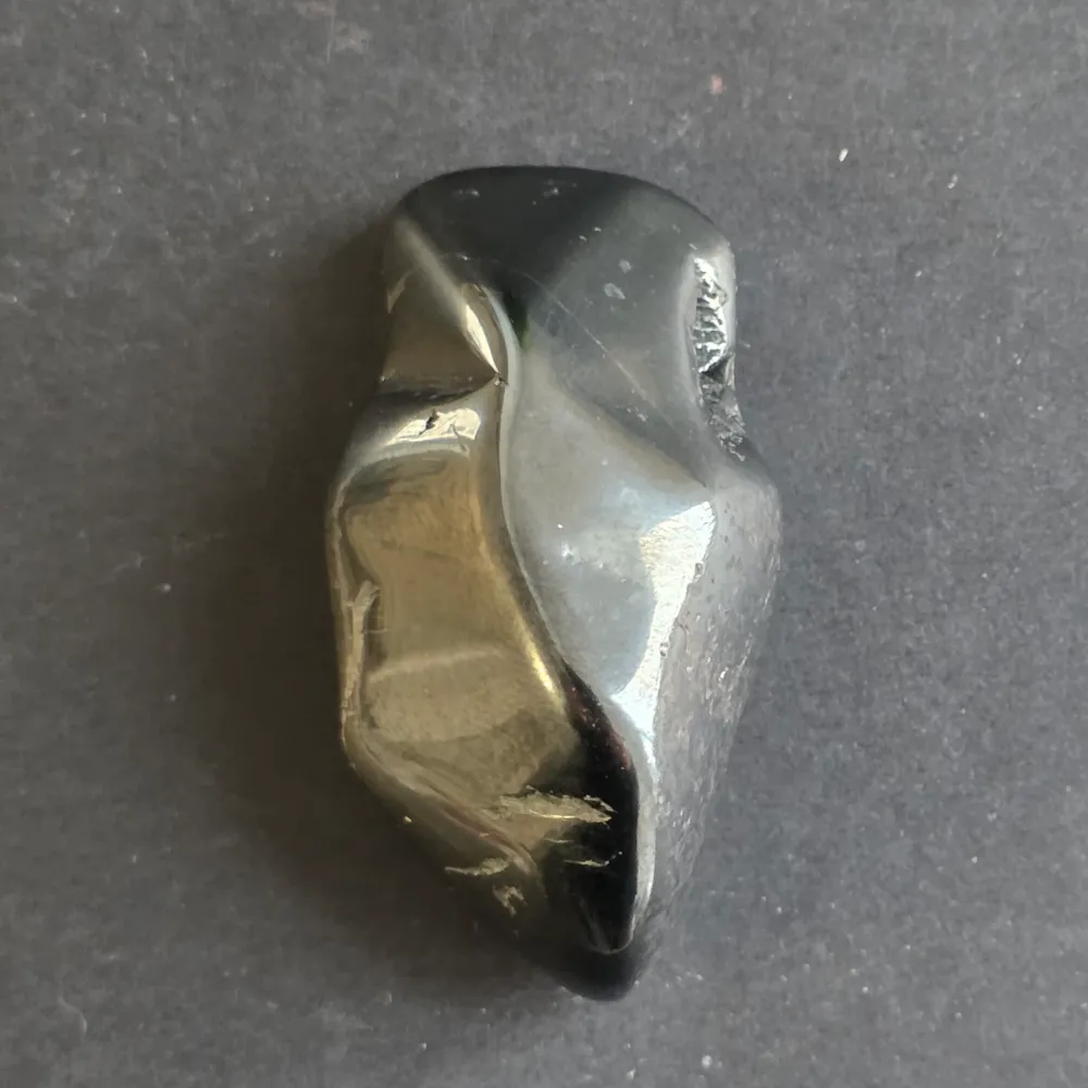Hematit Marokkó modell 4