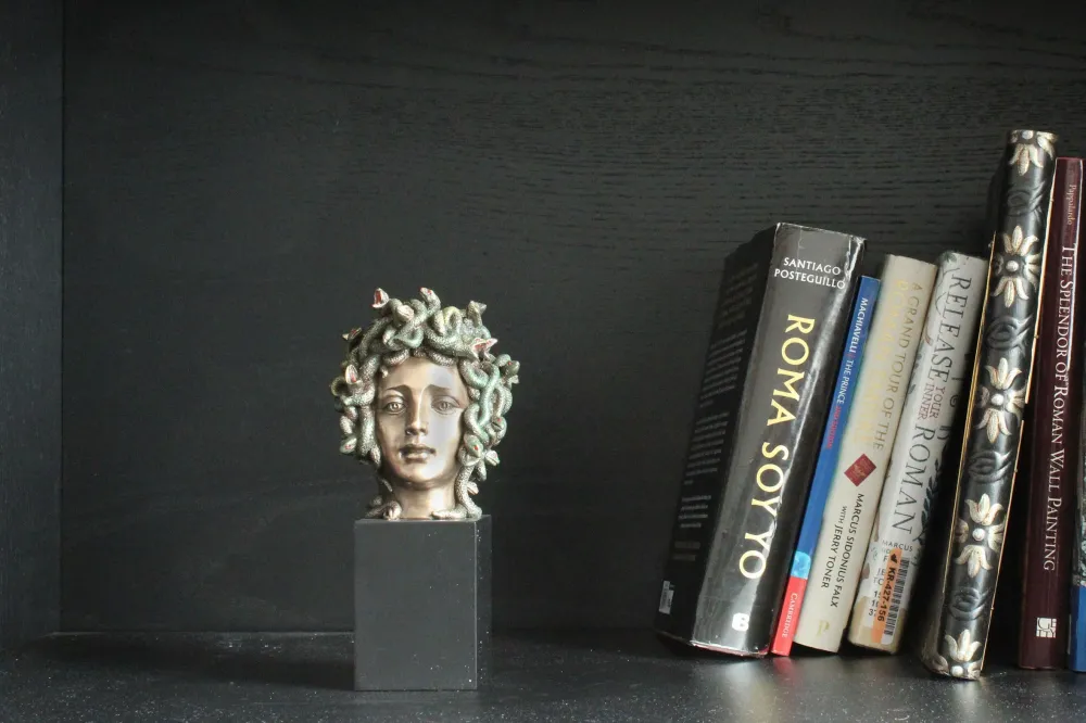 Bronz Medúza Fej Szobor (Hidegen öntött bronz)