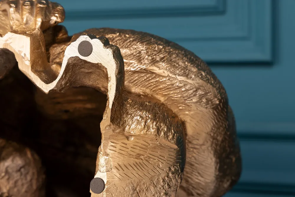 GORILLA arany alumínium dísztárgy