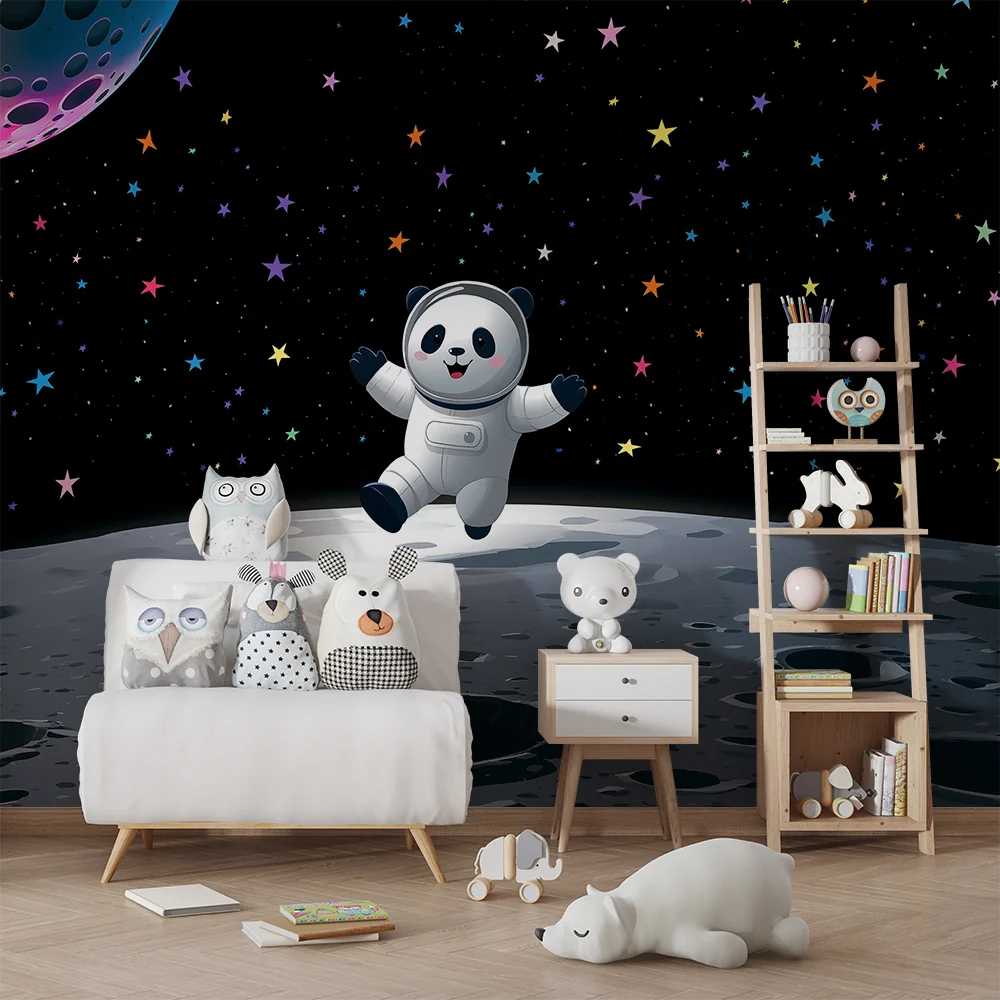 Gyermekszoba tapéta | Űrállomásban űrhajós panda színes csillagok között