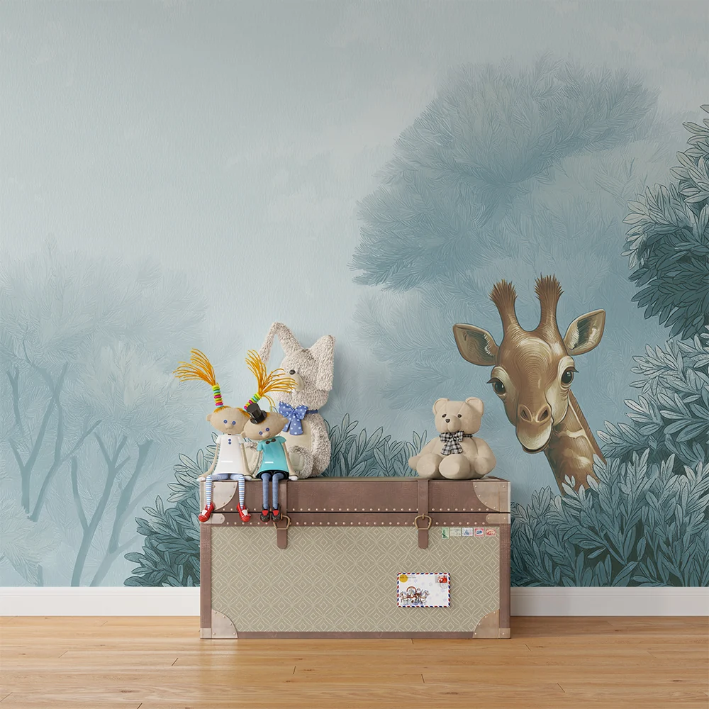 Nursery room wallpaper | Kíváncsi kis zsiráf levelek között