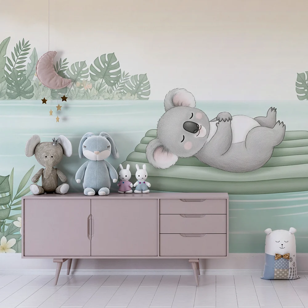 Papel de parede quarto bebê | Nyugodt koala egy tutajon