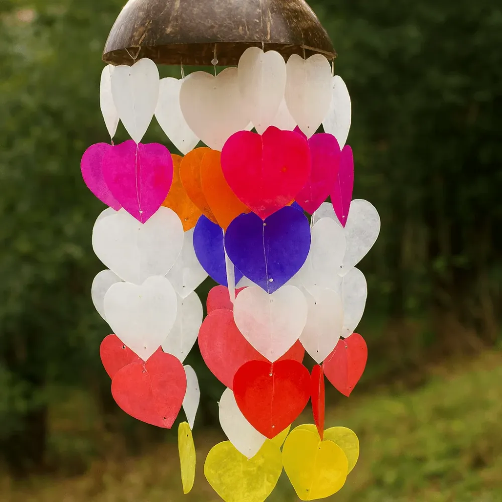 Szélcsengők Kókusz és Capiz Szívek 40cm
