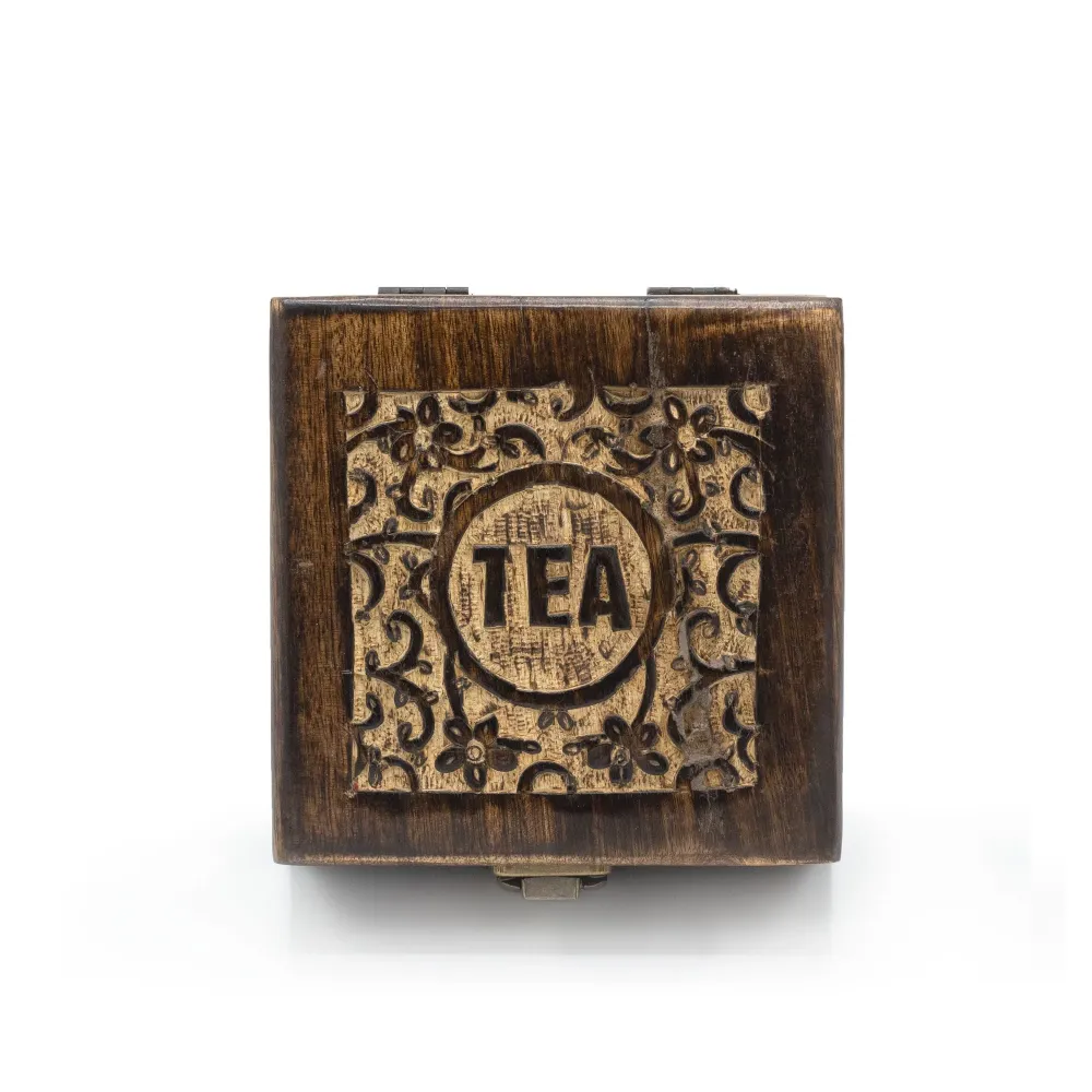 Tea doboz mangófa 4 rekesszel virágmintás faragással