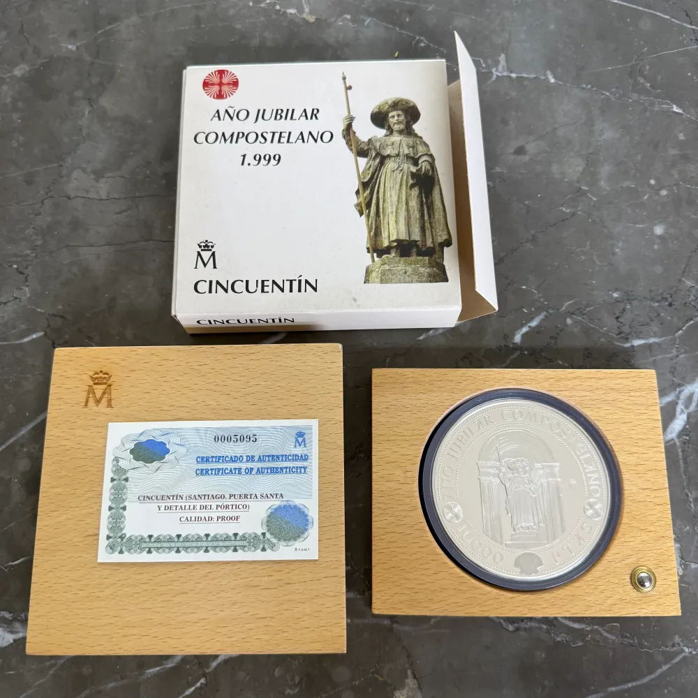 Cinquentín 10000 Pesetas ño Jubilar Compostelano 1999 ezüst érme