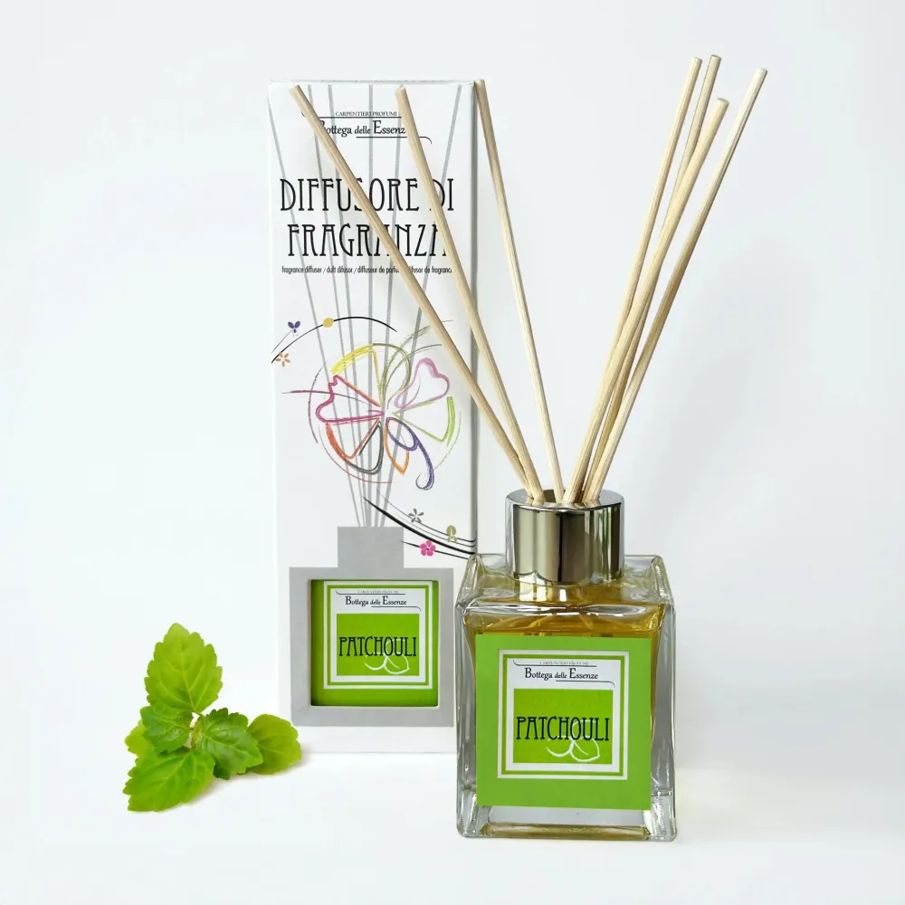 Illat diffúzor 100 ml – Pacsuli Rattanpálcás Szobaillatosító
