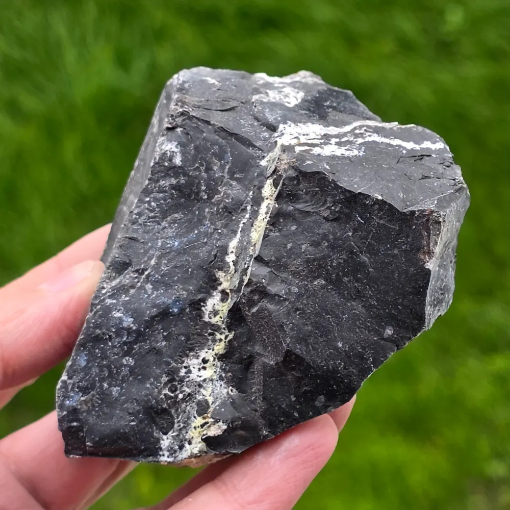 Black Onyx Rough Stone India modell 11