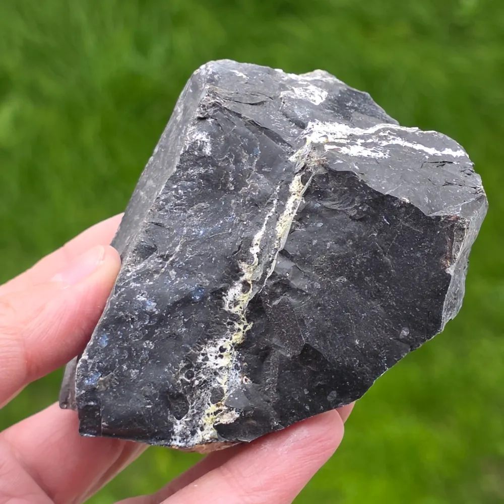 Black Onyx Rough Stone India modell 11