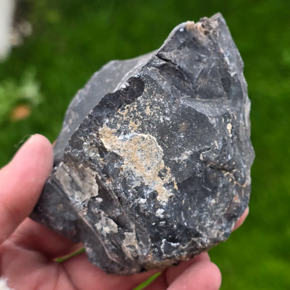 Black Onyx Rough Stone India modell 6