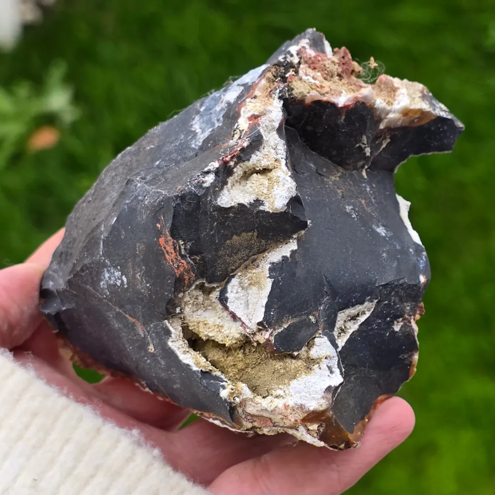 Black Onyx Rough Stone India modell 4