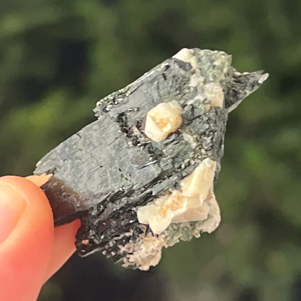 Cluster egirin mini füstös kvarc/fekete Zomba m10