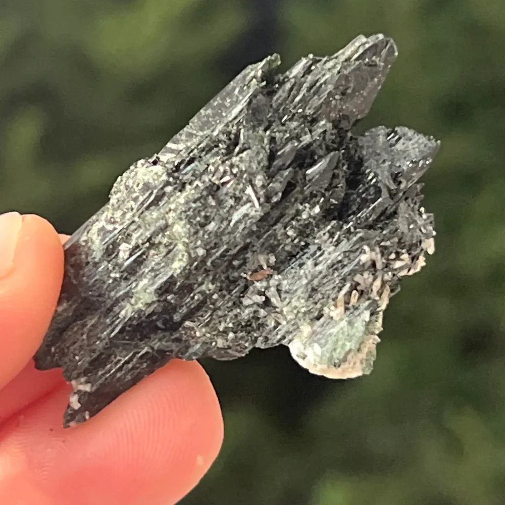 Cluster egirin mini füstös kvarc/fekete Zomba m10