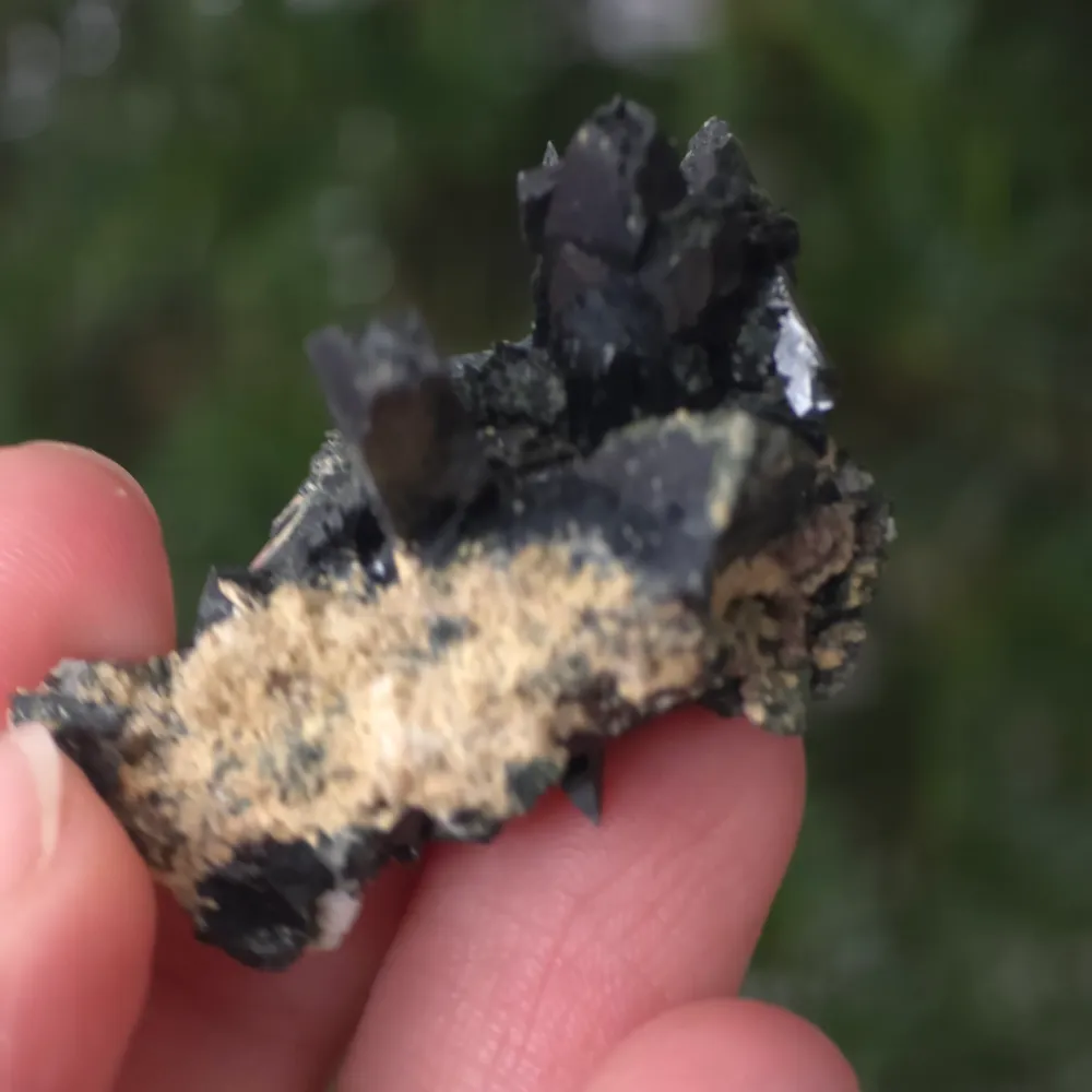 Egirin cluster mini füstös/fekete kvarc Zomba m2
