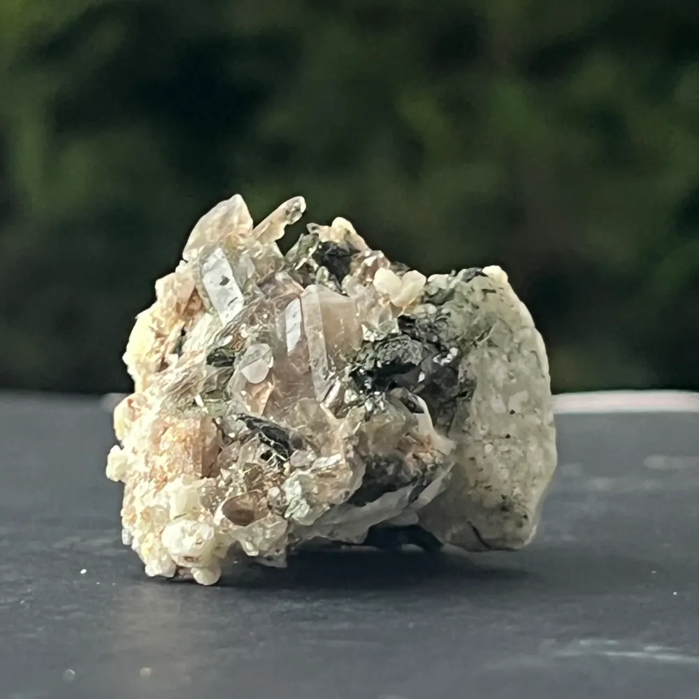 Egirin cluster mini füstös/fekete kvarc Zomba m3