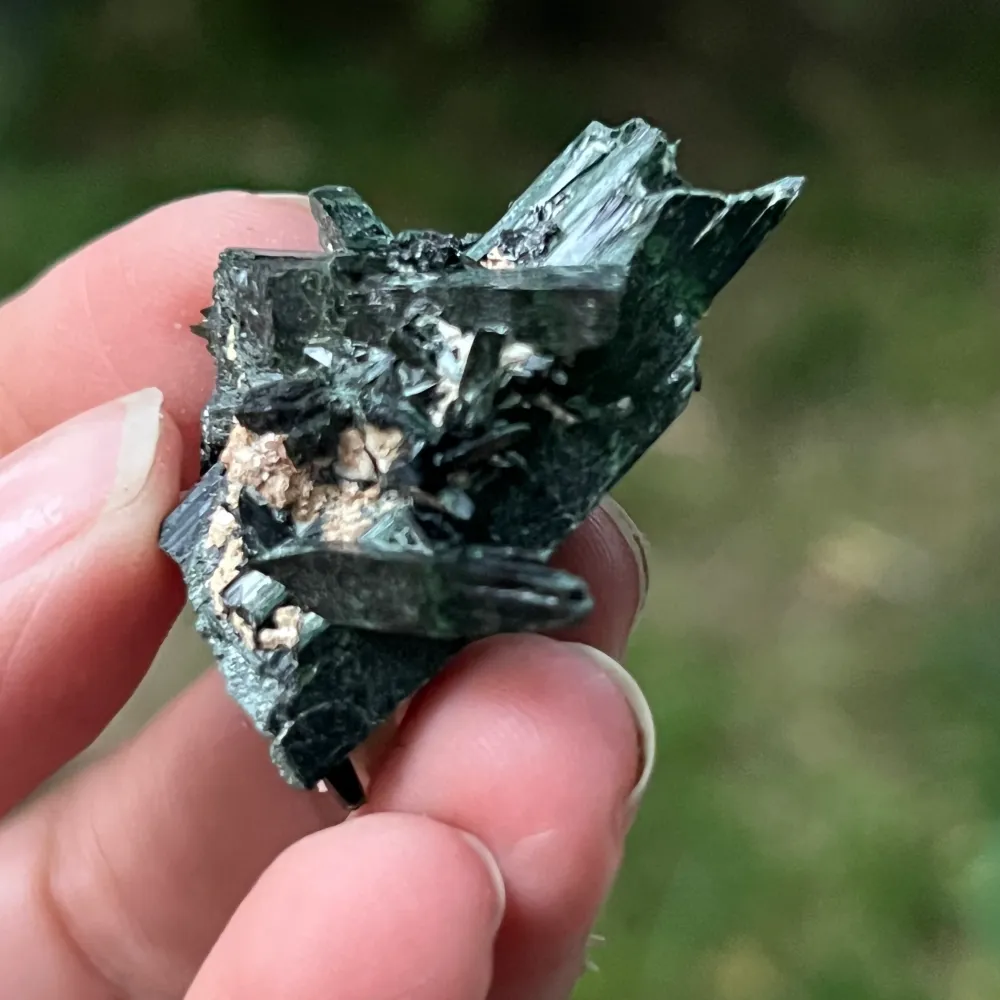 Egirin cluster mini füstös/fekete kvarc Zomba m16