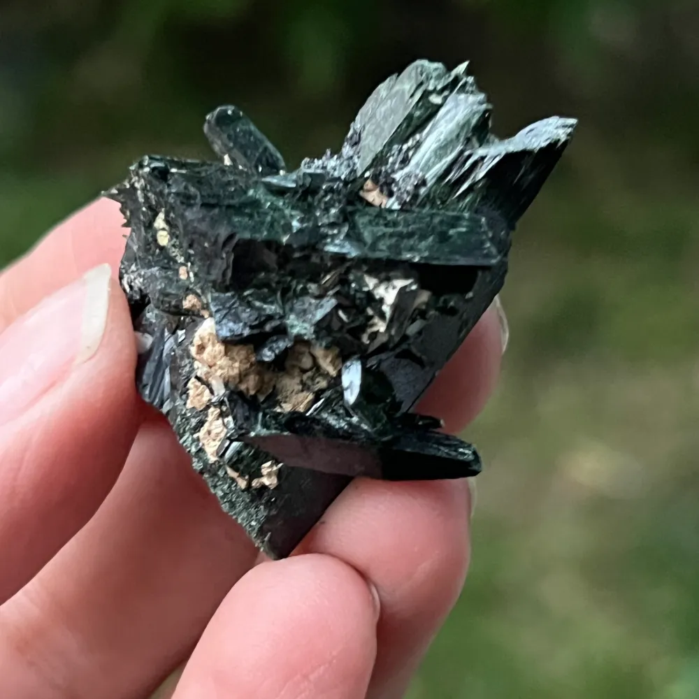 Egirin cluster mini füstös/fekete kvarc Zomba m16