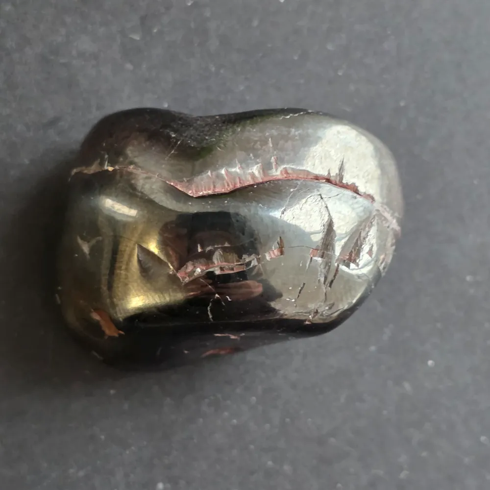 Hematit Marokkó modell 1