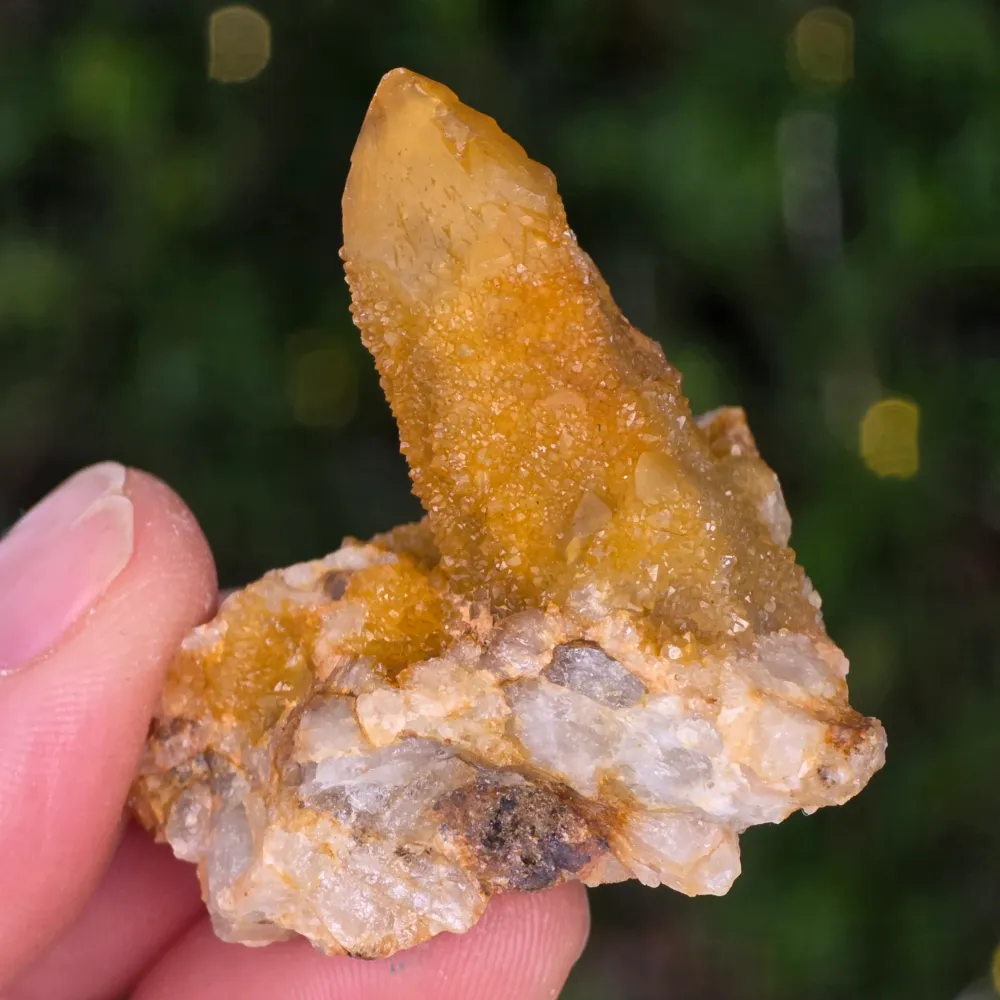 Lemonit/quartz spirit cluster napenergia Dél-Afrika modell 5