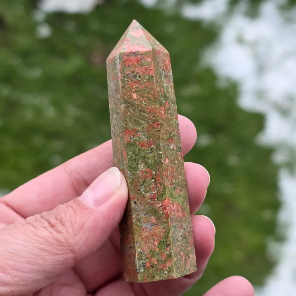 Obelisk unakit model 2