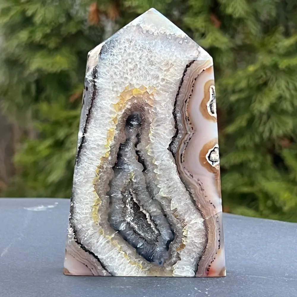 Obelisk Druzy Onyx Modell 3
