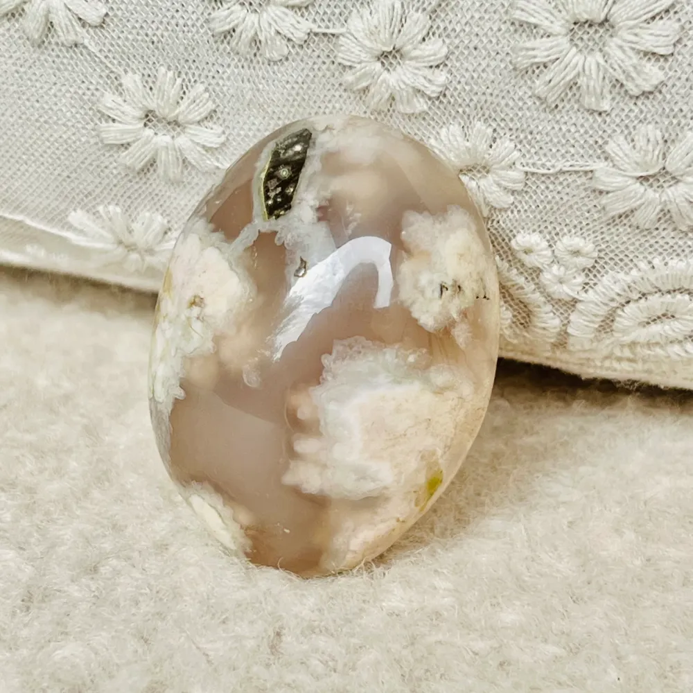 Palmstone achát korall virág szürke m22