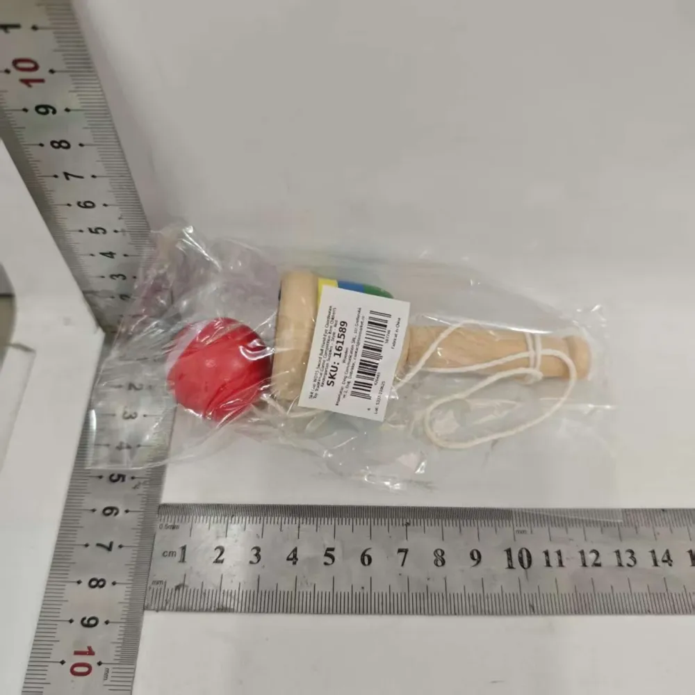 Ügyességi játék, Vivimall, kard-golyó, kéz-szem koordinációs játék, hagyományos játék, óvodai játék, 10 x 3 cm, piros