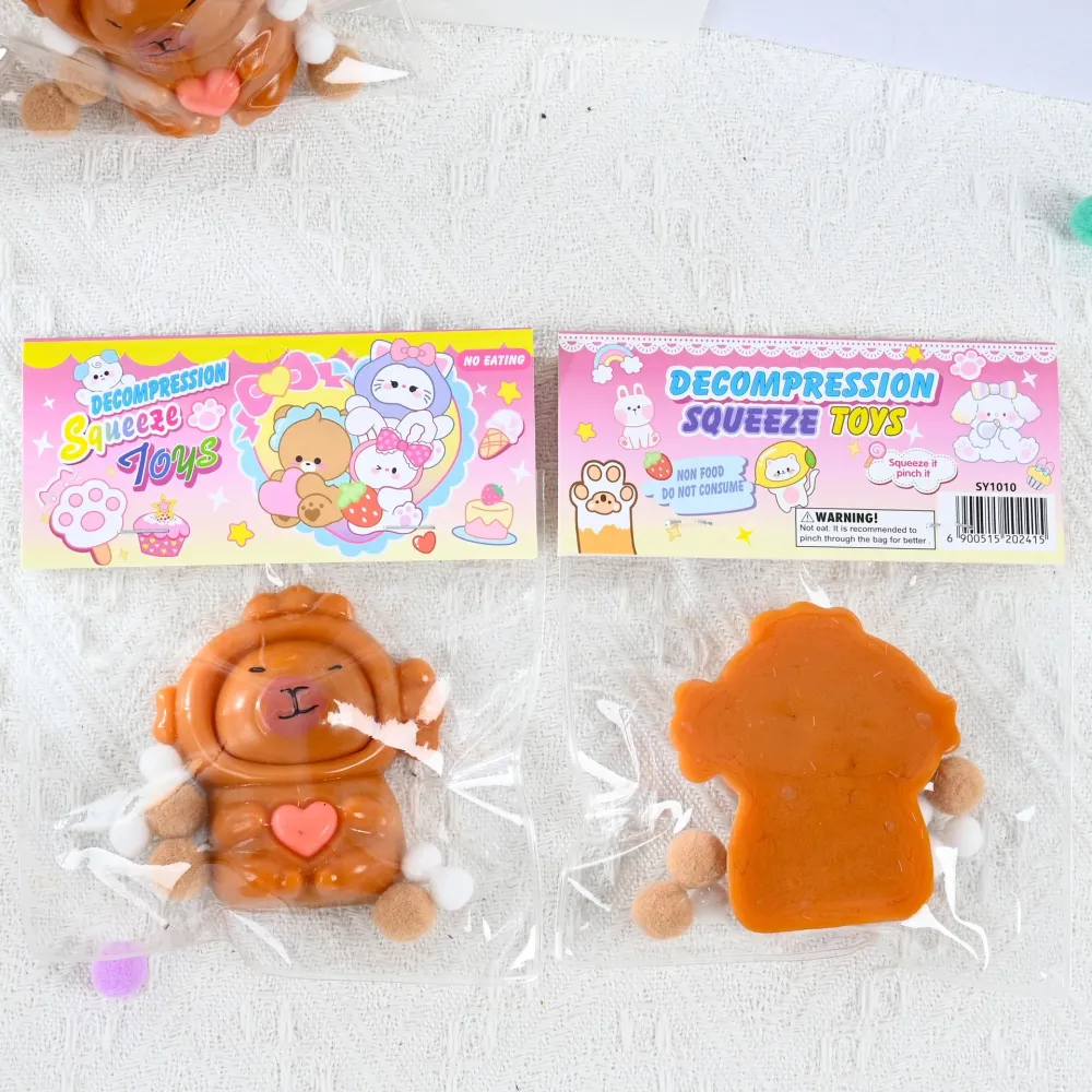 Vivimall Stresszoldó Squishy Játék, Lassú Visszatérésű, Kapibara Szívvel Mintás, 7.5cmx6.5 cm, TPR Anyagból, Átlátszó Csom...