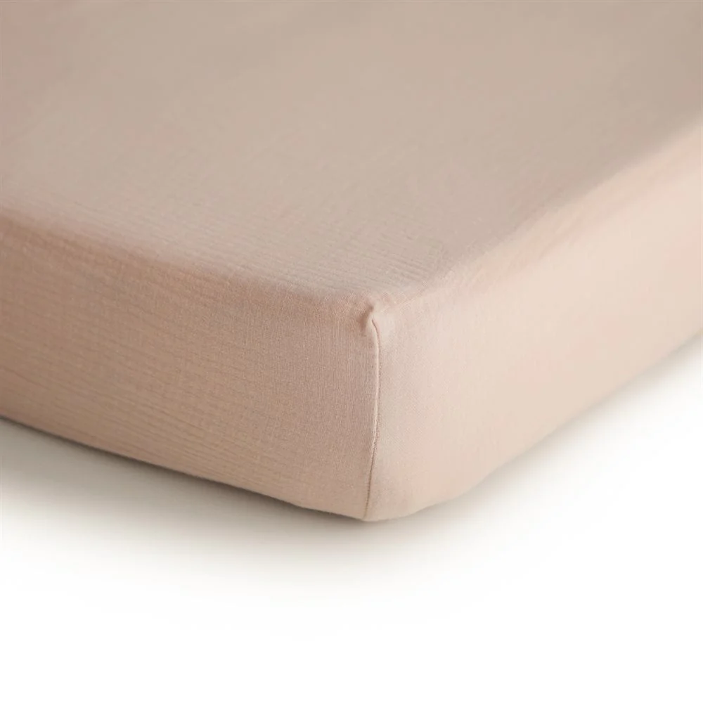Mushie Gyermekágyi lepedő 60x120 cm Blush Medium