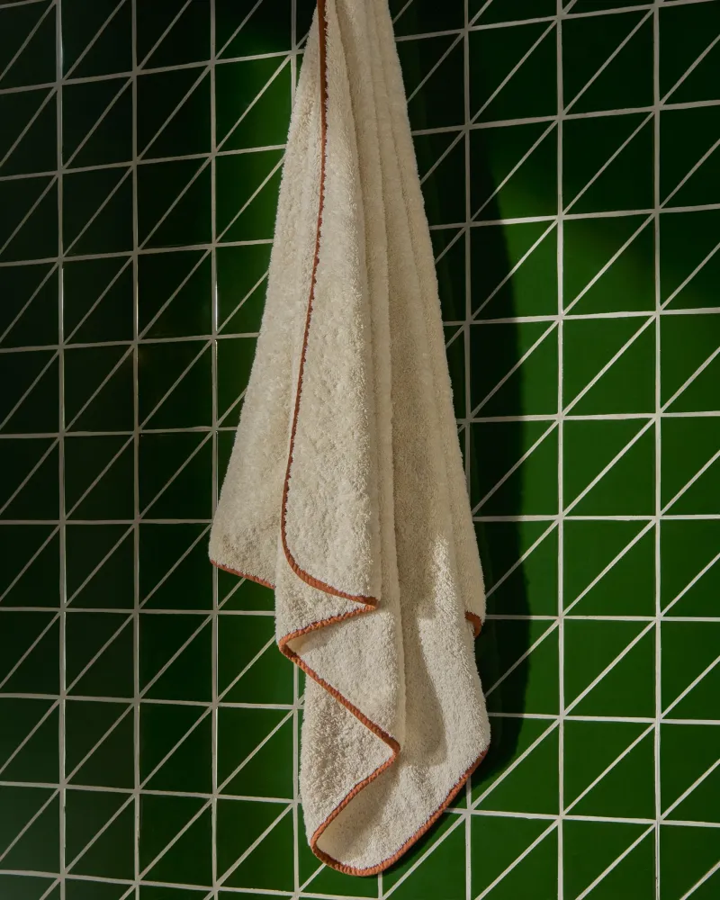 Sedora 100% pamut törölköző narancssárga kontrasztos részlettel 70 x 140cm