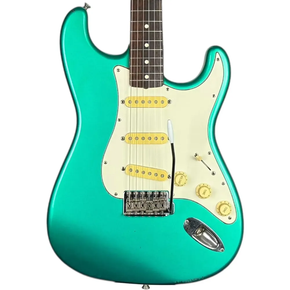 Fender Japan ST62-53 62“ Reissue Stratocaster - Fémes zöld