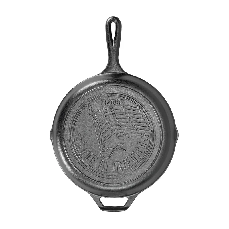 Lodge öntöttvas serpenyő – USA zászlós design, 27 cm