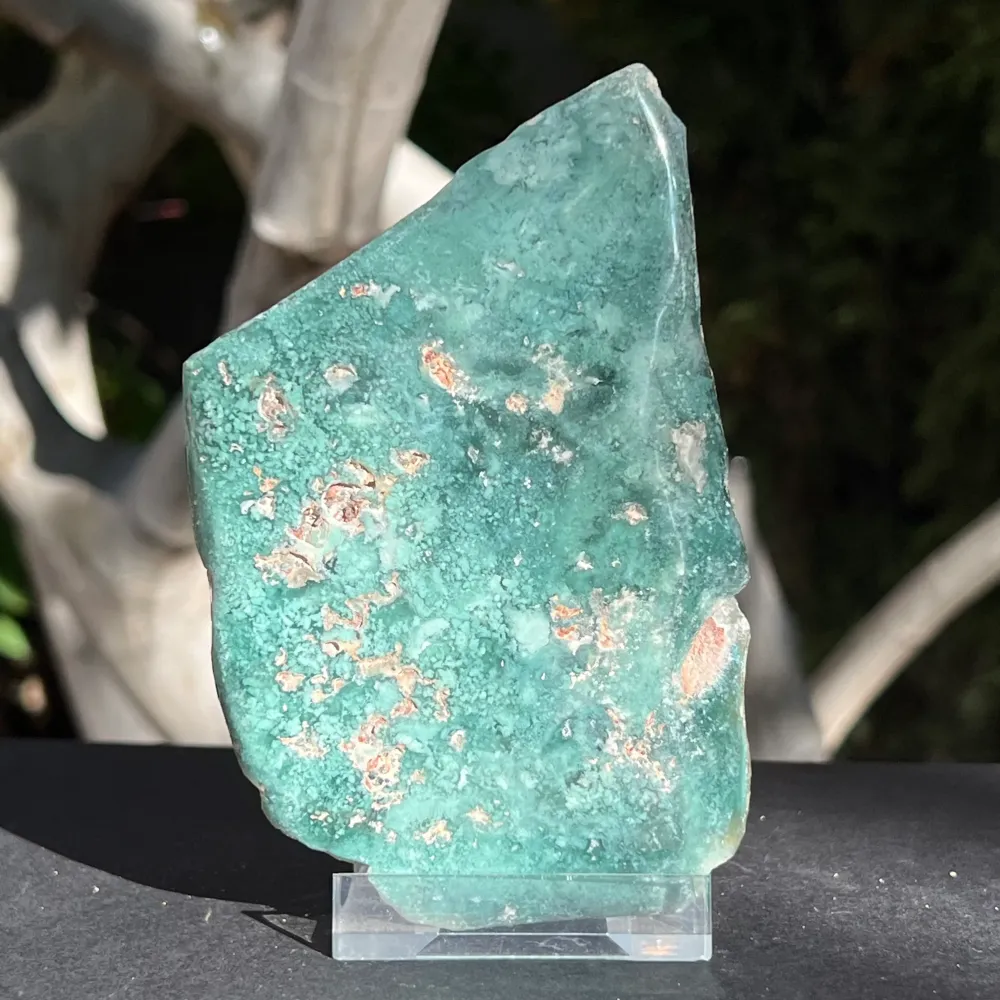 Polírozott kriszopráz egy XL3 felületen – 13 cm