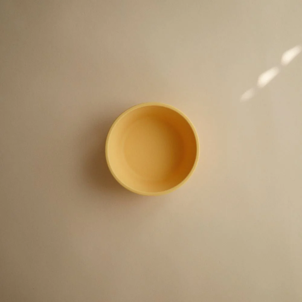 Mushie Pale Daffodil szilikon tál