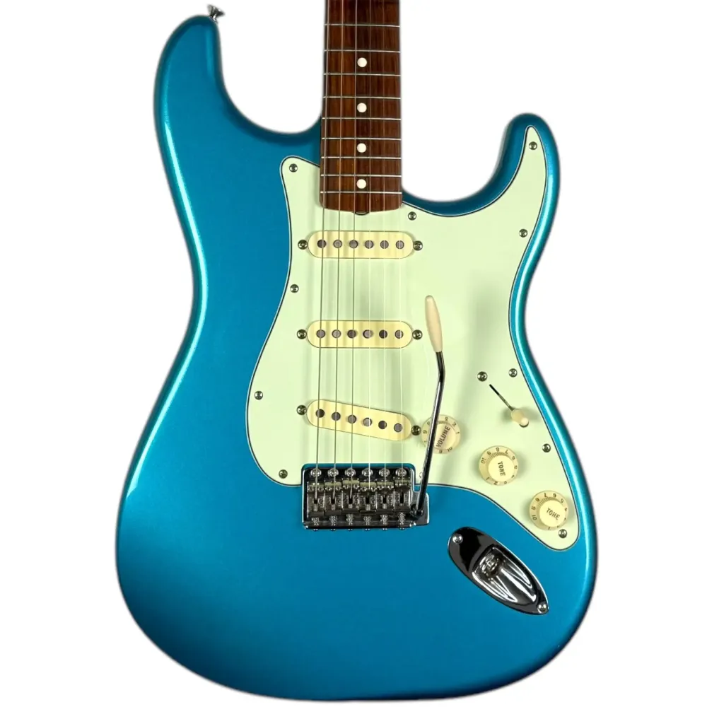 Fender Vintera 60s Stratocaster 2018 - Jégkék Fémes